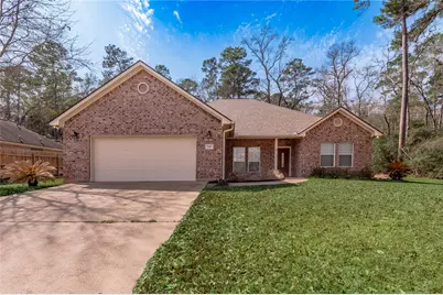 249 Broadmoor Drive, Huntsville, TX 77340 - Photo 1
