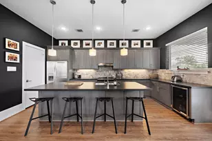 1304 Nashua St, Houston, TX 77008 - Photo 6