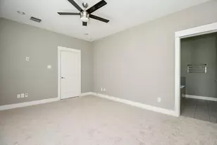 955 W 24th St, Houston, TX 77008 - Photo 34
