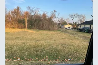 5810 Wipprecht Street, Houston, TX 77026 - Photo 4