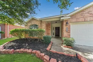 3211 Amber Meadow Dr, Katy, TX 77449 - Photo 2