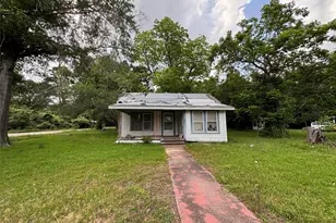 1101 N Blair Ave, Cleveland, TX 77327 - Photo 2