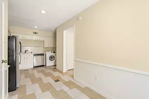 496 N Post Oak Ln, Houston, TX 77024 - Photo 18