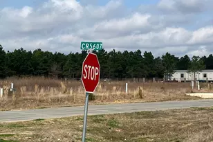 33 Rd 5607, Cleveland, TX 77327 - Photo 1