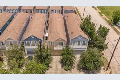 3235 Cline Street, Houston, TX 77020 - Photo 2