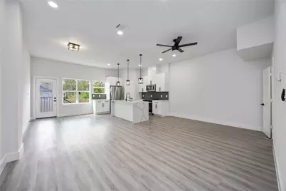 2303 Staples Street, Houston, TX 77026 - Photo 8