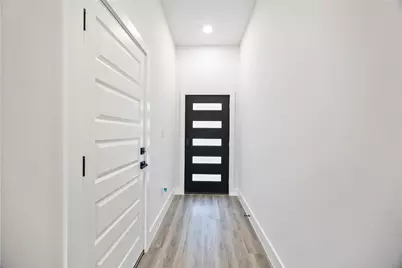 2303 Staples Street, Houston, TX 77026 - Photo 4
