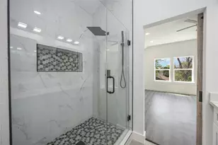 2303 Staples St, Houston, TX 77026 - Photo 18