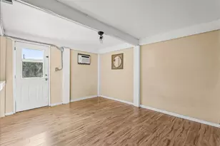 7910 Carrie Ln, Pearland, TX 77584 - Photo 20