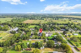 7910 Carrie Ln, Pearland, TX 77584 - Photo 28