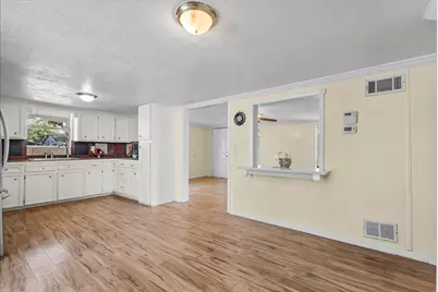7910 Carrie Lane #C175D, Pearland, TX 77584 - Photo 10