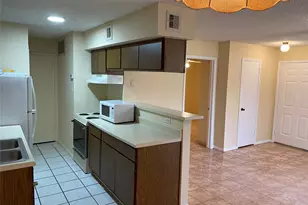 2750 Holly Hall St, Houston, TX 77054 - Photo 10