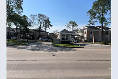 2750 Holly Hall Street #117, Houston, TX 77054 - Photo 1
