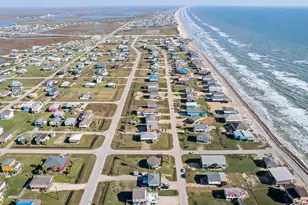 702 Seashell Dr, Surfside Beach, TX 77541 - Photo 36