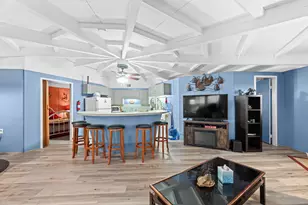 702 Seashell Dr, Surfside Beach, TX 77541 - Photo 10