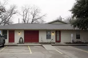 401 N Third St, Mabank, TX 75147 - Photo 2