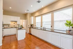 3926 Palace Springs, Sugar Land, TX 77479 - Photo 4