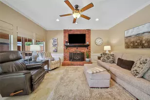 1702 7 Maples Dr, Kingwood, TX 77345 - Photo 6