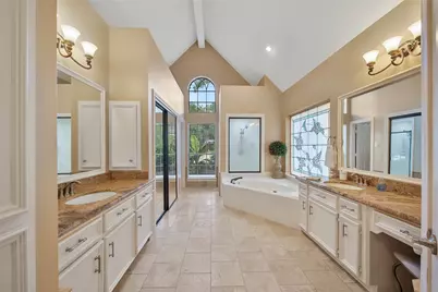 1702 Seven Maples Drive, Kingwood, TX 77345 - Photo 36
