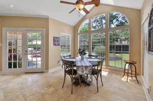 1702 7 Maples Dr, Kingwood, TX 77345 - Photo 4