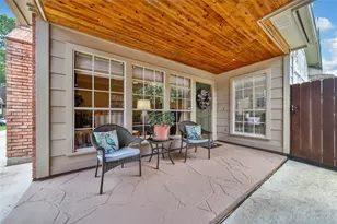 1702 7 Maples Dr, Kingwood, TX 77345 - Photo 18
