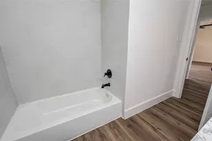 2417 Pecan St, Dickinson, TX 77539 - Photo 30