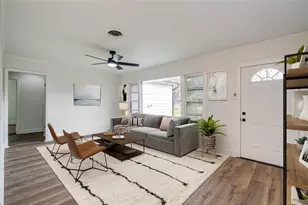 2417 Pecan St, Dickinson, TX 77539 - Photo 12