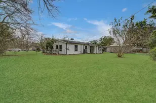 2417 Pecan St, Dickinson, TX 77539 - Photo 42