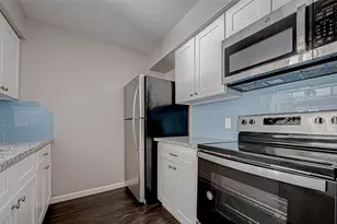 7315 Housman St, Houston, TX 77055 - Photo 18