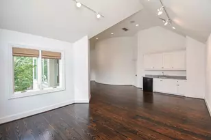 15710 Creekbend Dr, Sugar Land, TX 77478 - Photo 32