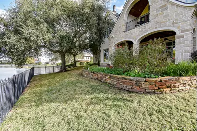 15710 Creek Bend Drive, Sugar Land, TX 77478 - Photo 48