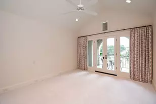 15710 Creekbend Dr, Sugar Land, TX 77478 - Photo 36