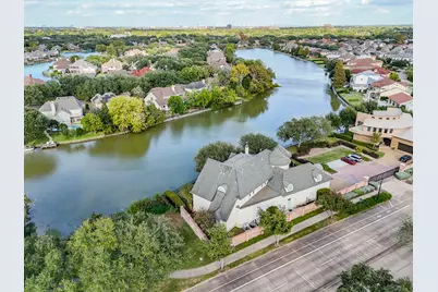 15710 Creek Bend Drive, Sugar Land, TX 77478 - Photo 2