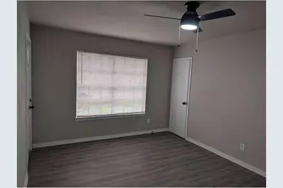 10922 Lockgate Lane, Houston, TX 77048 - Photo 8