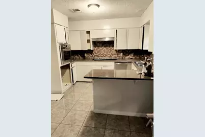 279 4th Street N, Van Vleck, TX 77482 - Photo 2
