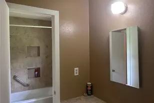 279 4th Street N, Van Vleck, TX 77482 - Photo 10