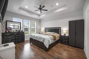 515 Dahila St, Waller, TX 77484 - Photo 22