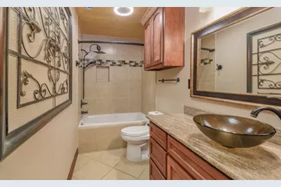 10126 Rosbrook Drive, Houston, TX 77038 - Photo 14