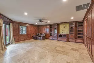 10126 Rosbrook Dr, Houston, TX 77038 - Photo 4