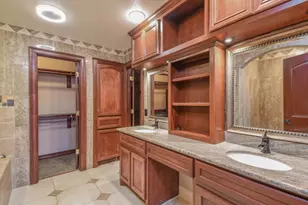 10126 Rosbrook Dr, Houston, TX 77038 - Photo 18