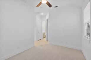 1115 Watermont Dr, Missouri City, TX 77459 - Photo 10