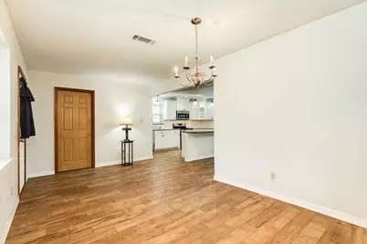 52 S Bachelor Button Street, Lake Jackson, TX 77566 - Photo 12