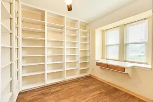 52 S Bachelor Button St, Lake Jackson, TX 77566 - Photo 12