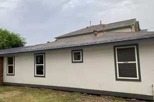 820 E 38th St, Houston, TX 77022 - Photo 10