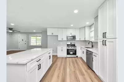 5651 McCormick Street, Houston, TX 77023 - Photo 4