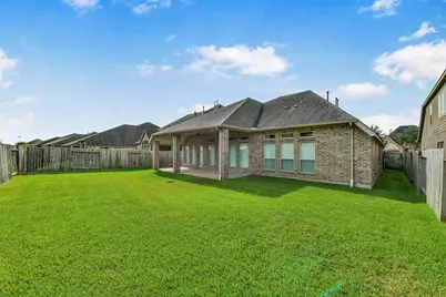 13615 Imperial Island Lane, Pearland, TX 77584 - Photo 34