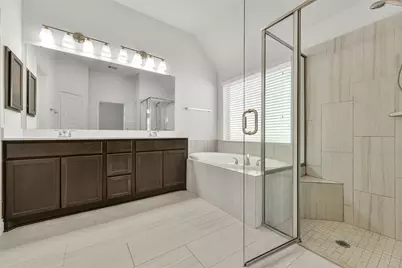 13615 Imperial Island Lane, Pearland, TX 77584 - Photo 22