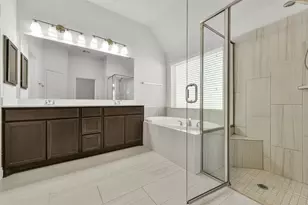 13615 Imperial Island Ln, Pearland, TX 77584 - Photo 22