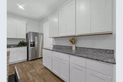 7302 Plains Lodge Lane, Richmond, TX 77469 - Photo 8
