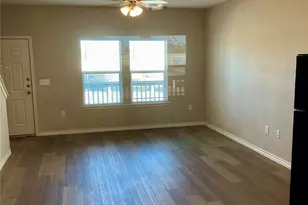 4505 P, Galveston, TX 77551 - Photo 2